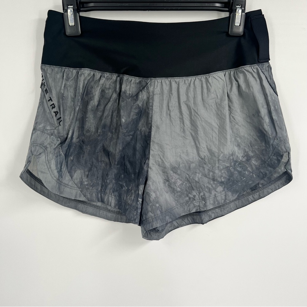 Nike Trail Repel 3” Running Shorts NEW!
Size Large - Picture 6 of 10